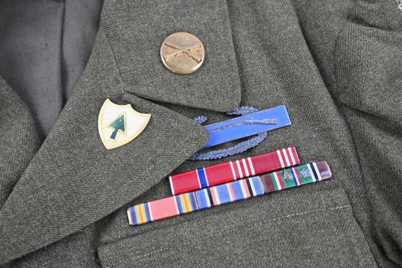 US WW2 26th Infantry Regiment / 1st Infantry Division 'Big Red One' Tunic Set