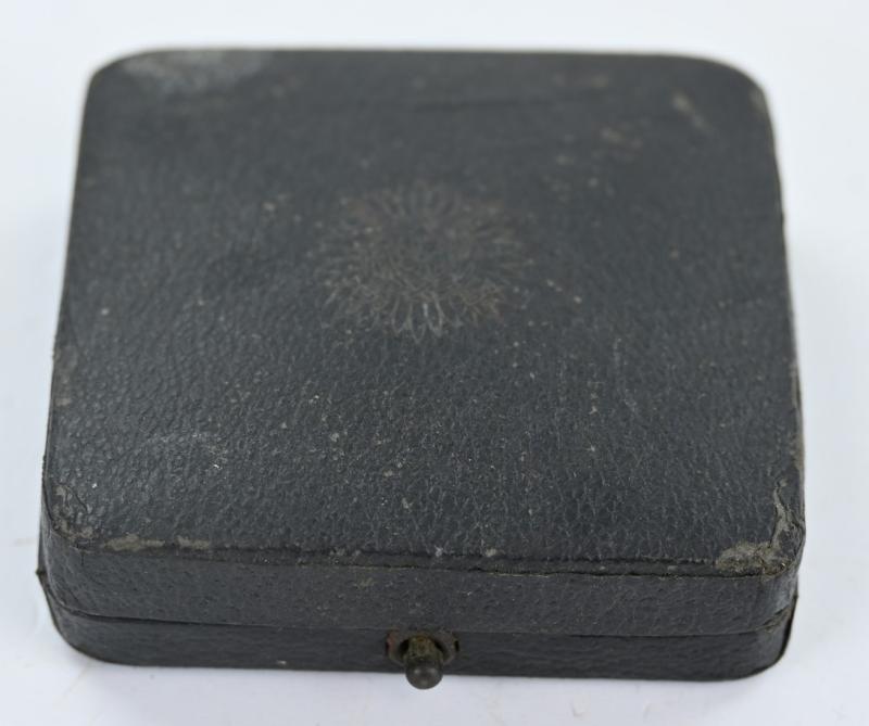 German Cased Ostvölker 1th class Cross with swords in Gold