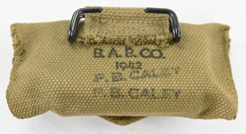 US WW2 M-1924 First Aid Pouch with First Aid Kit