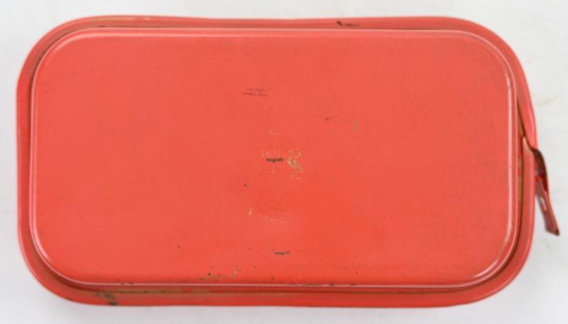 US WW2 M-1924 First Aid Pouch with First Aid Kit