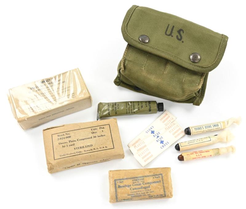 US WW2 Medic Jungle Kit with Content