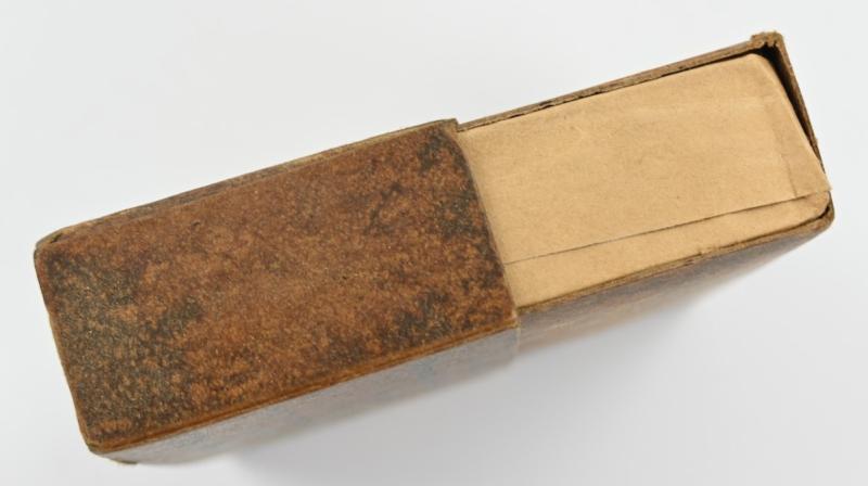 US WW2 M-1924 First Aid Pouch with First Aid Dressing