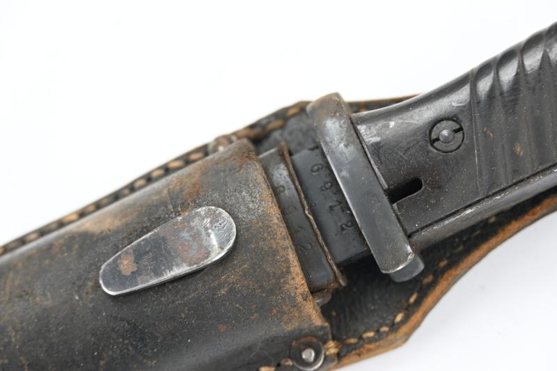 German WH K98 Mauser Bayonet with Frog