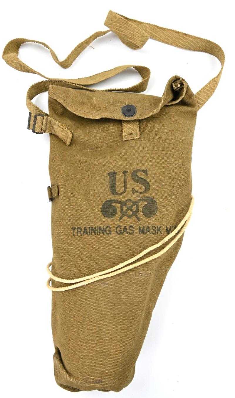 US WW2 Training Gasmask Set 1941