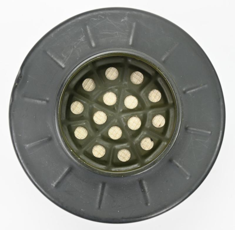 US WW2 M5 Gasmask with M7 Assault Carrying Pouch