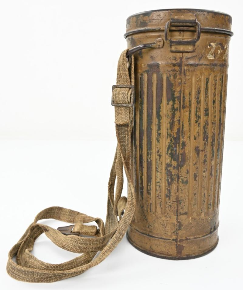 German WH M31 Tropical Camo Gasmask Set