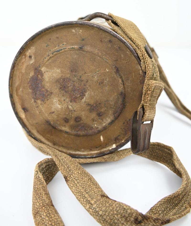 German WH M31 Tropical Camo Gasmask Set