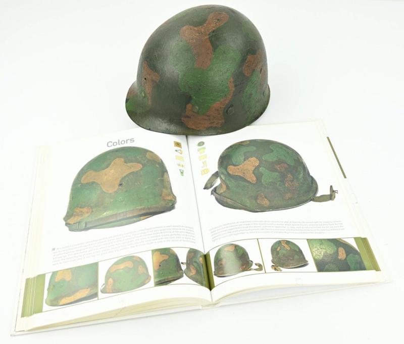 US WW2 M1 Camouflaged Helmet Liner