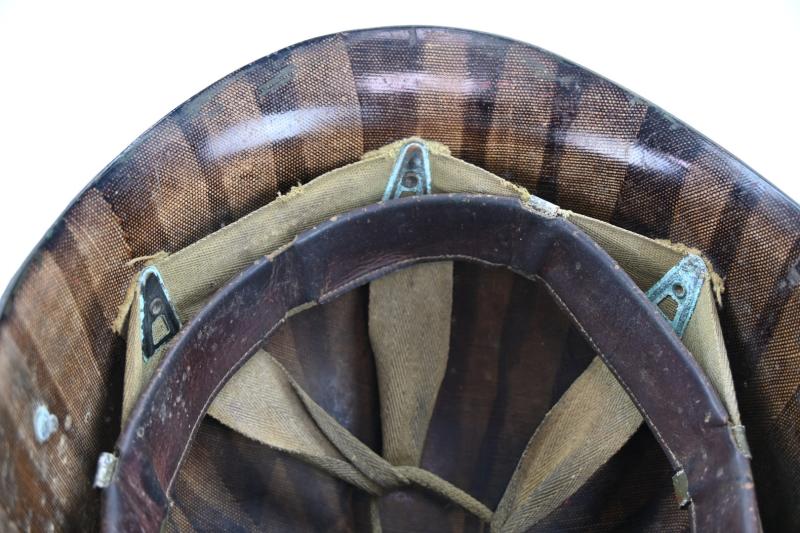 US WW2 M1 Camouflaged Helmet Liner