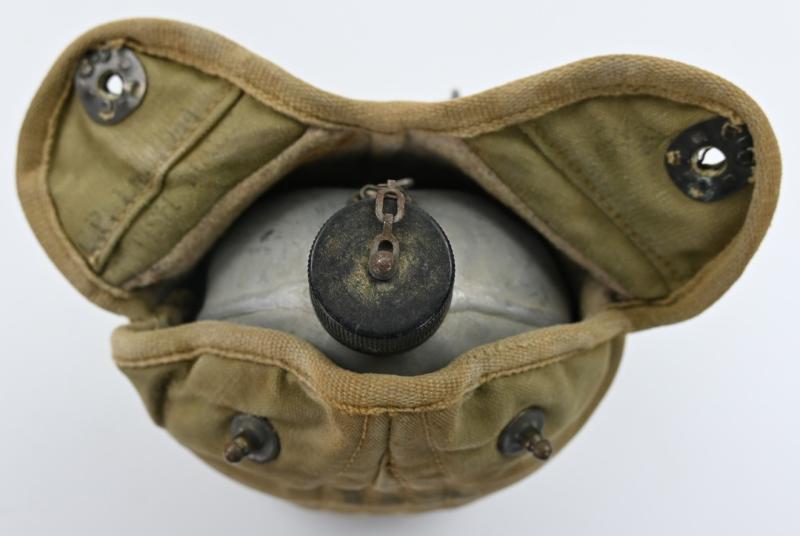 US WW2 M-1942 Canteen British Made