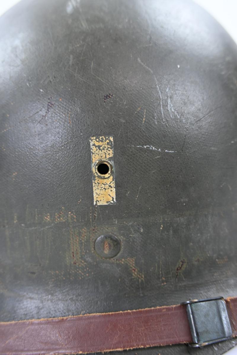US WW2 M1 Helmet Liner '1st Lieutenant'