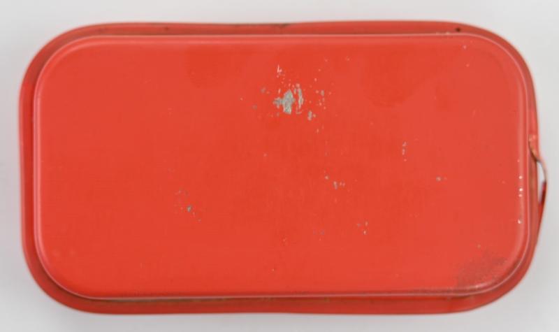 US WW2 M-1924 First Aid Pouch with First Aid Kit