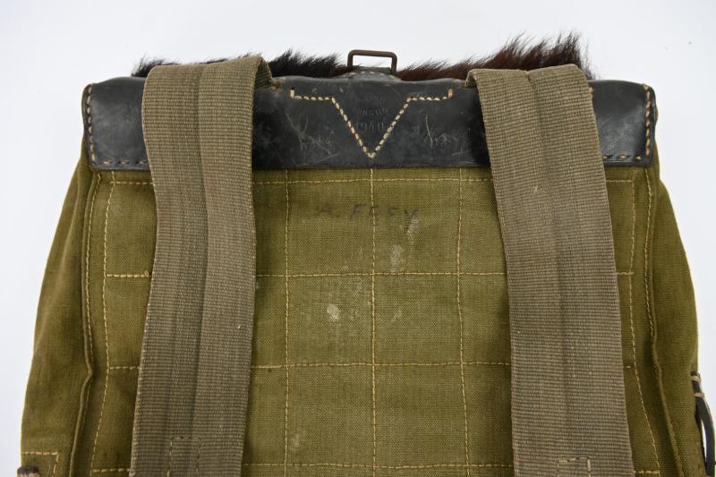 German WH Named & Matching Equipment Set