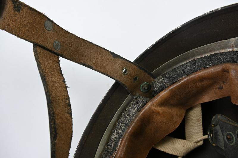 British WW2 MK1 2nd Pattern Paratrooper Combat Helmet