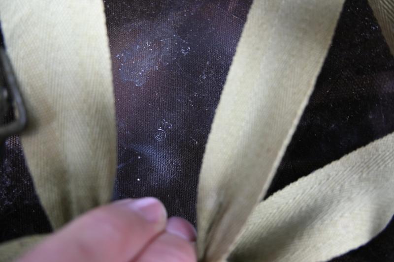 US WW2 82nd Airborne Division 504th Parachute Infantry Regiment Combat Helmet