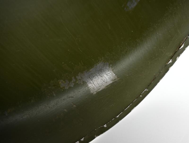 US WW2 82nd Airborne Division 504th Parachute Infantry Regiment Combat Helmet