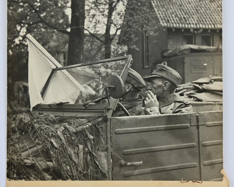 Dutch Press Photo 'Capitulation of the German troops in Holland'