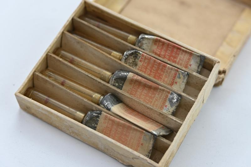 US WW2 Medical Morphine Tartrate Package