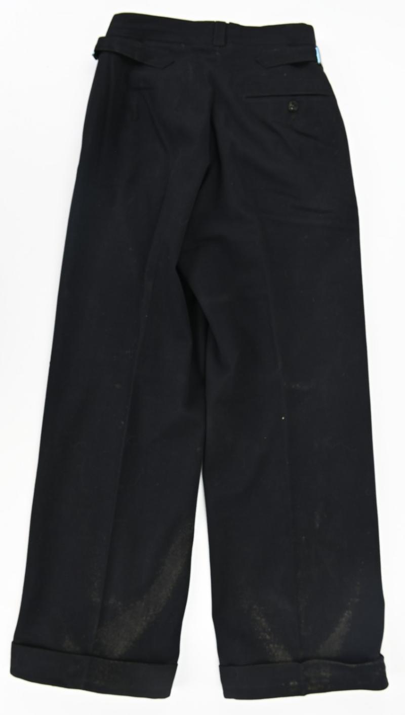 German KM Officer Pants 'U-Boat School Commander 'kapitänleutnant Ing. Zschetzsching'