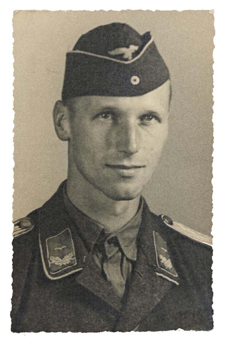 German LW Portrait Picture 'Officier'