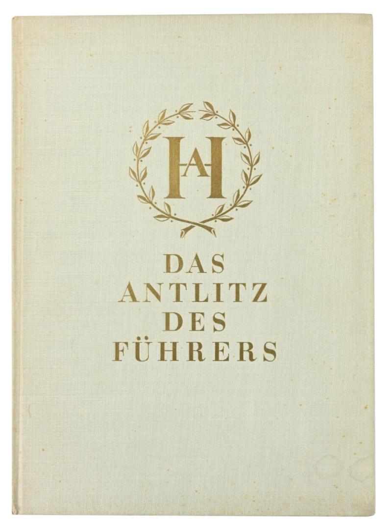 German Book: 'Das Antlitz des Führers'
