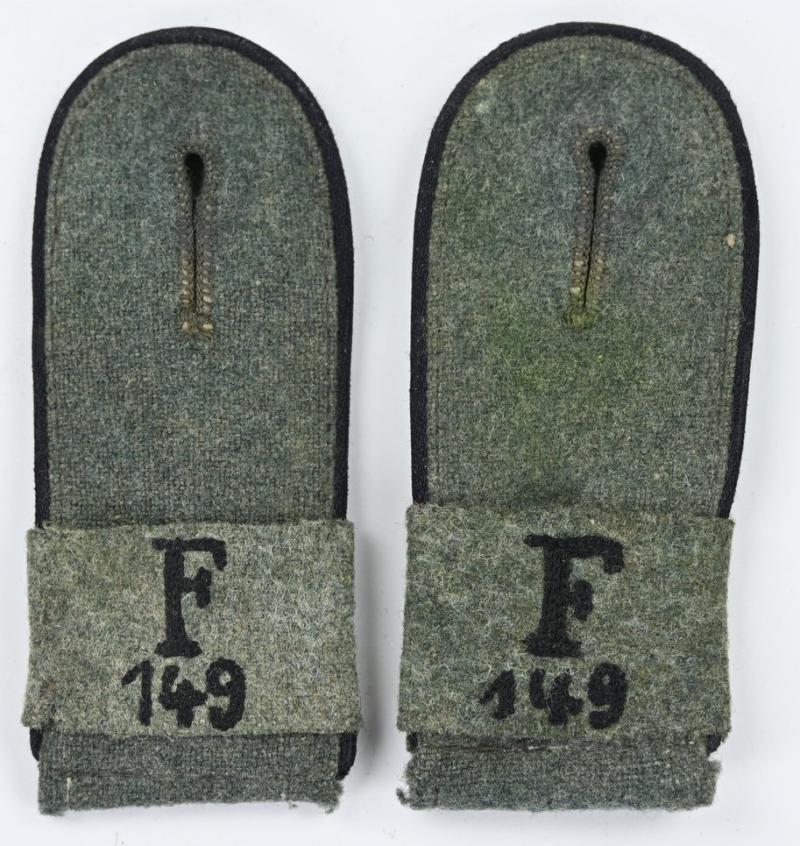 German WH EM Festungspioneer Shoulderboard set