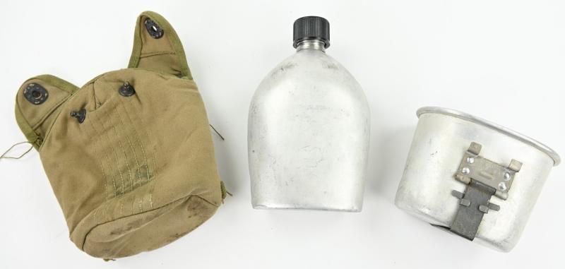 US M-1941 Cavalry/Paratrooper Canteen