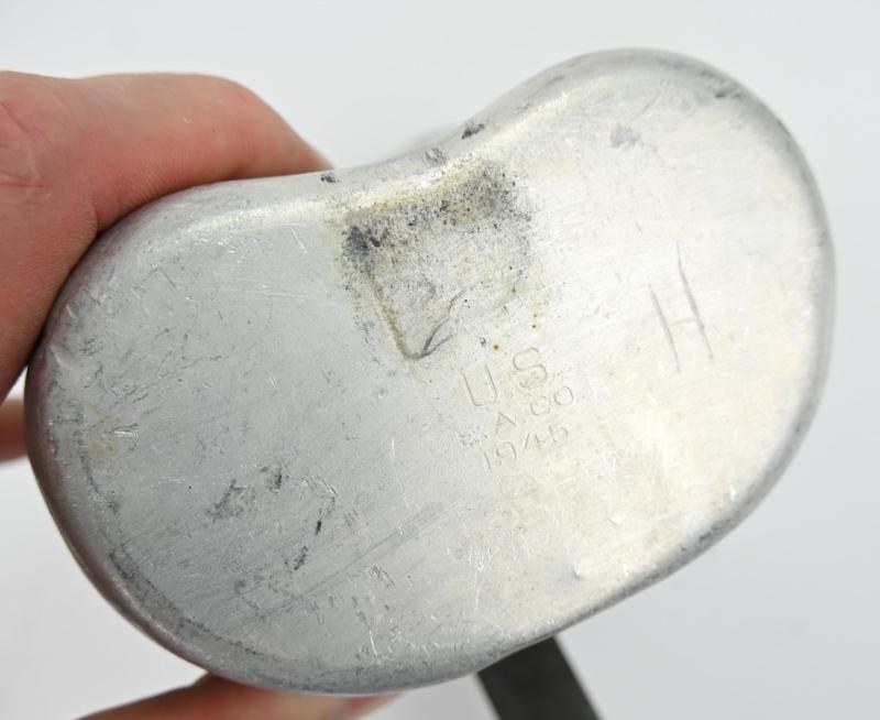 US M-1941 Cavalry/Paratrooper Canteen