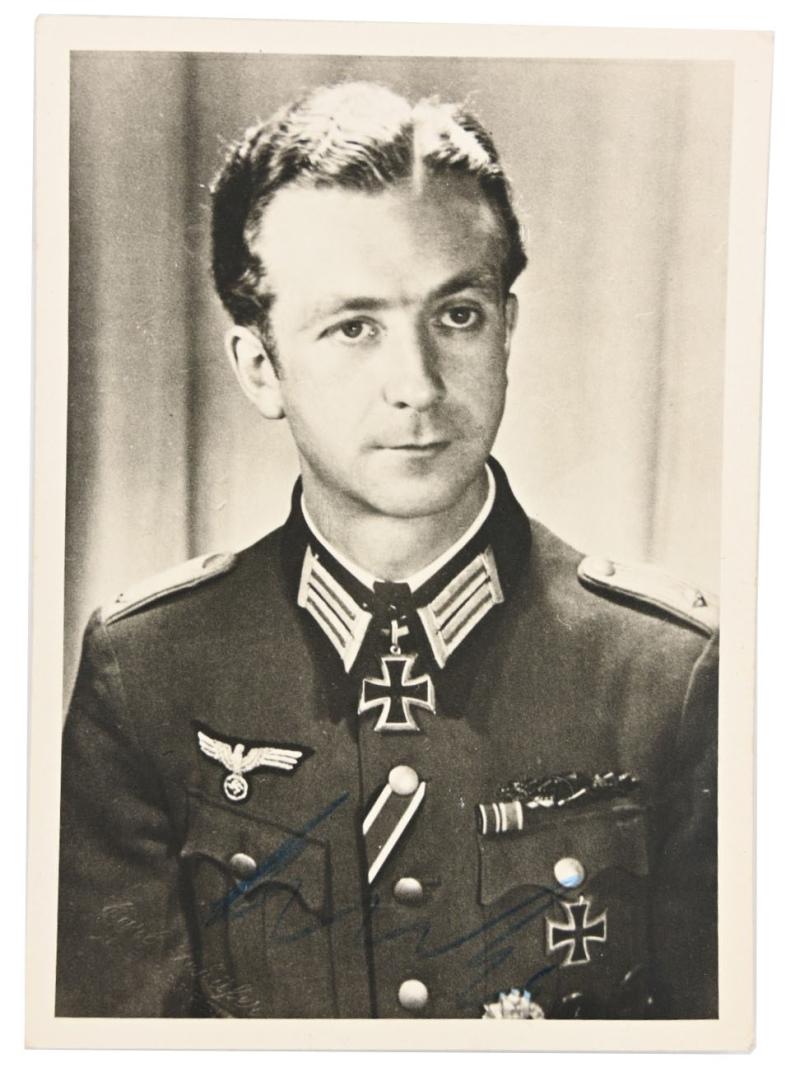 Signature of Wehrmacht Heer KC Recipient 'Wolfram Kertz'