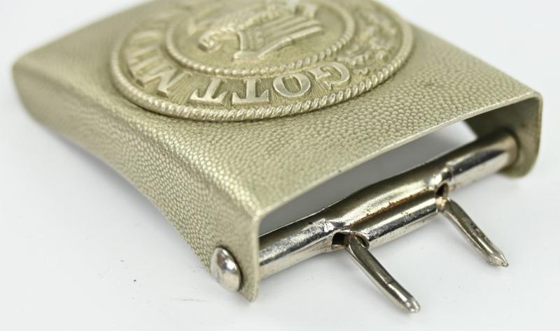 German WH Nickle-Silver Beltbuckle 'Left facing eagle'