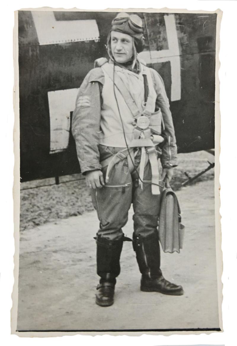 German LW Pilot/ Observer Picture