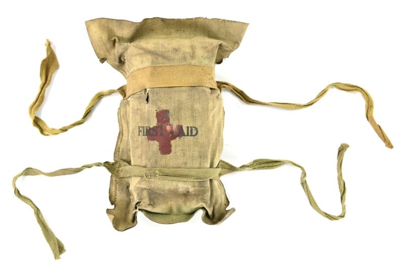 US WW2 Paratrooper First Aid Medical Pouch