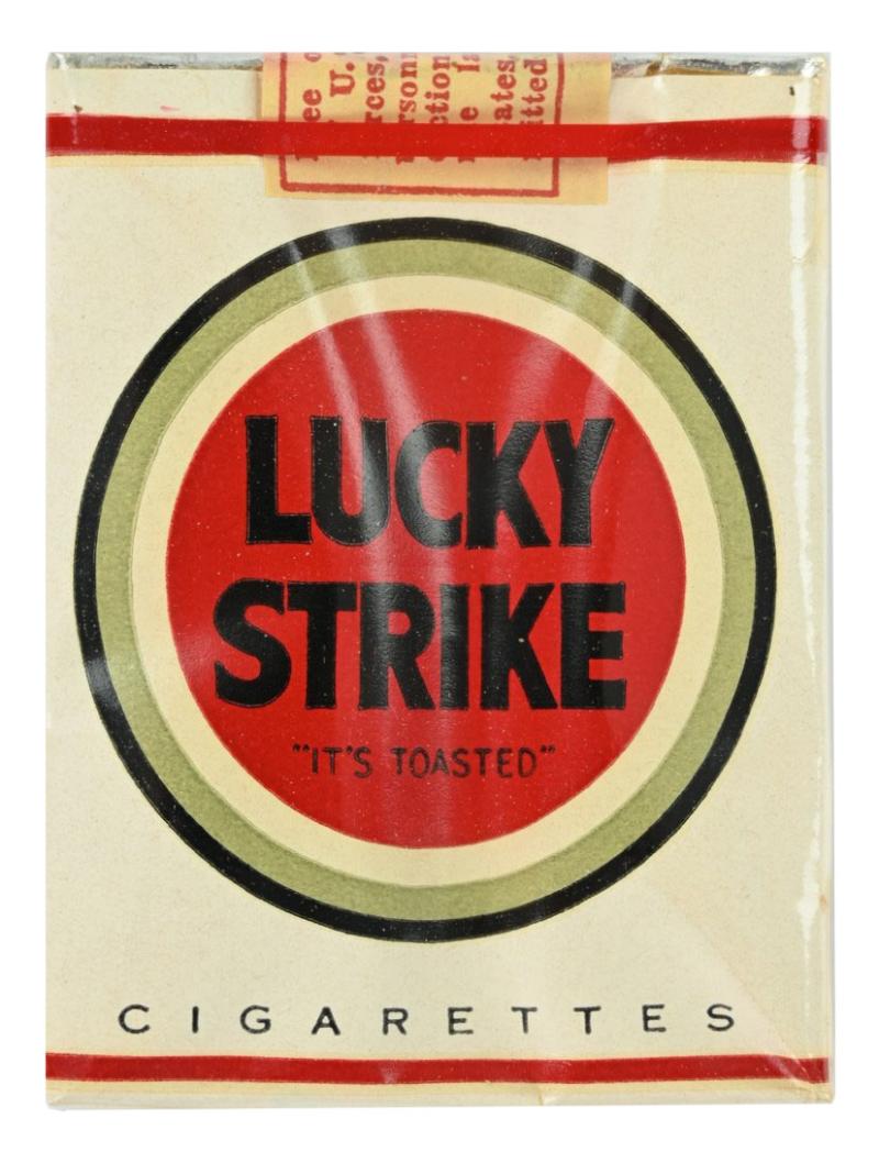US WW2 Package of Lucky Strike Cigarets