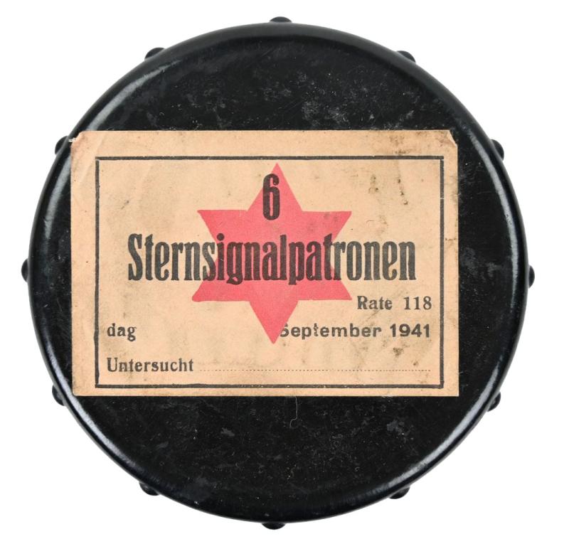 German WH Flare Gun Shell Container with Flare Shells