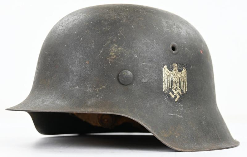 German WH M42 SD Combat Helmet 'Swastika'
