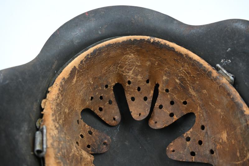 German WH M42 SD Combat Helmet 'Swastika'