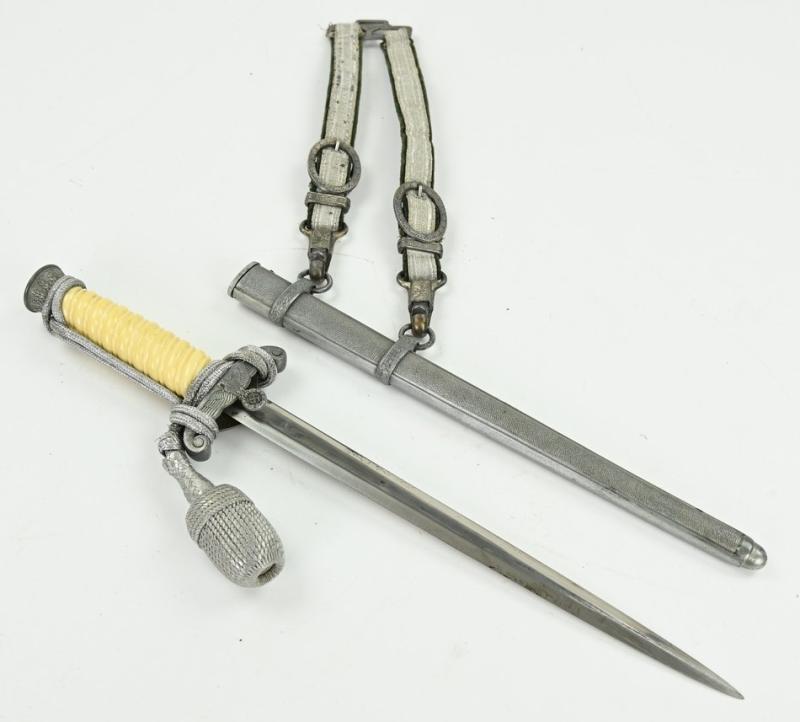 German WH Officer's Dagger with Hanger