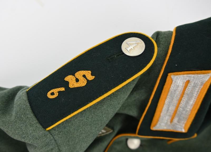 German WH EM/NCO Cavalry Parade Dress 'Kavallerie-Schützen Regiment 6'