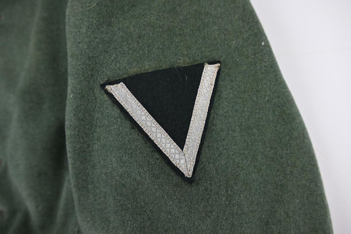 German WH EM/NCO Cavalry Parade Dress 'Kavallerie-Schützen Regiment 6'