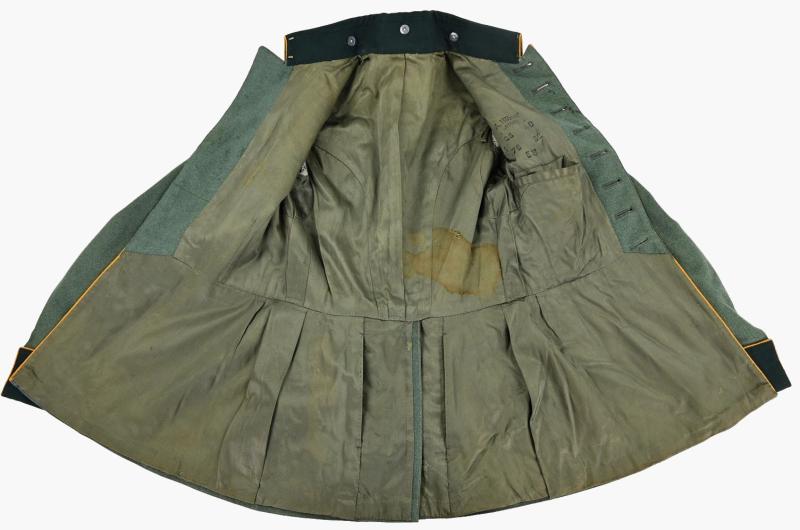 German WH EM/NCO Cavalry Parade Dress 'Kavallerie-Schützen Regiment 6'