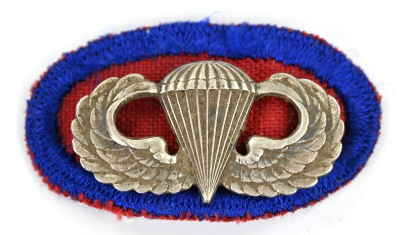 US WW2 101st Airborne Division 501st Parachute Infantry Regiment Jumpwing Oval with Jumpwing