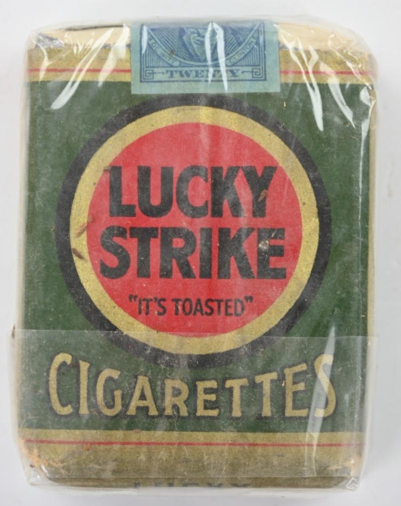 US WW2 Package of Lucky Strike Cigarets