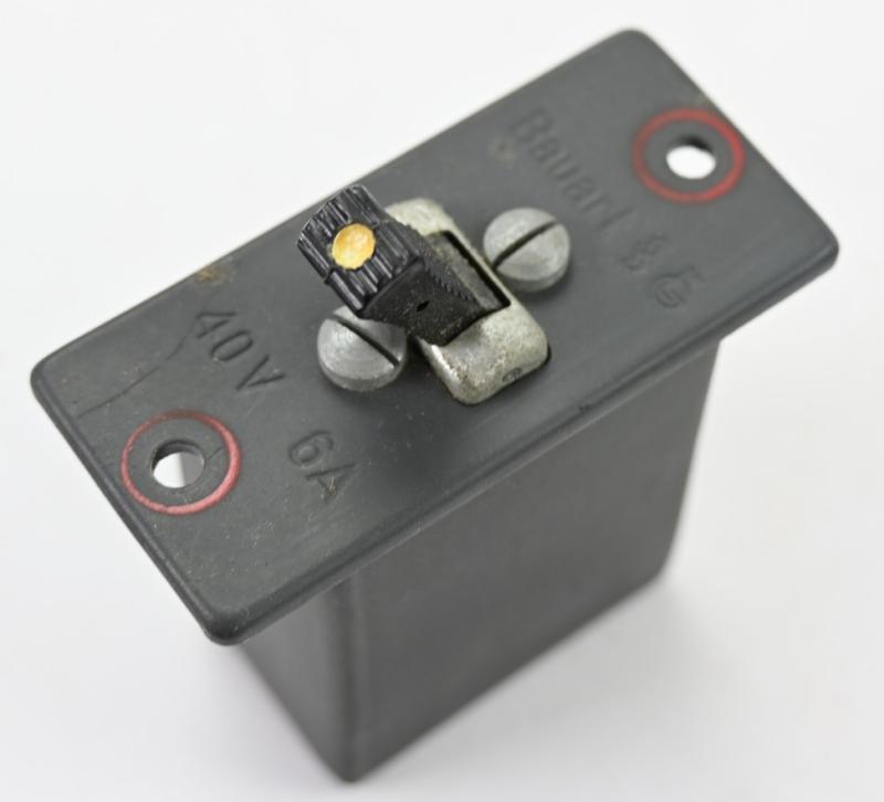 German LW Toggle Change Switch in Box