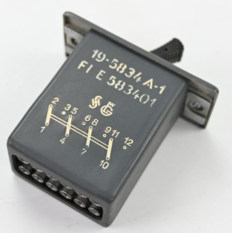 German LW Toggle Change Switch in Box