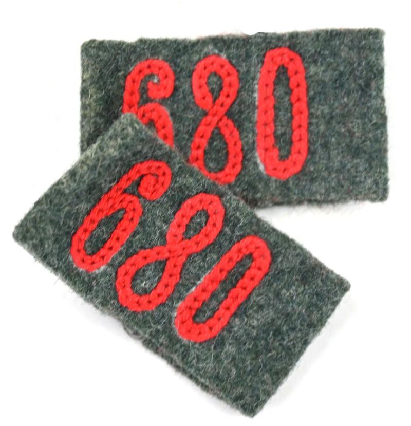 German WH Shoulderboard Slip-ons 'A.R.680'
