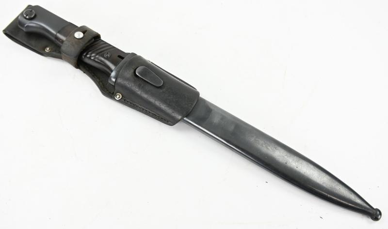 German WH K98 Mauser Bayonet with Frog