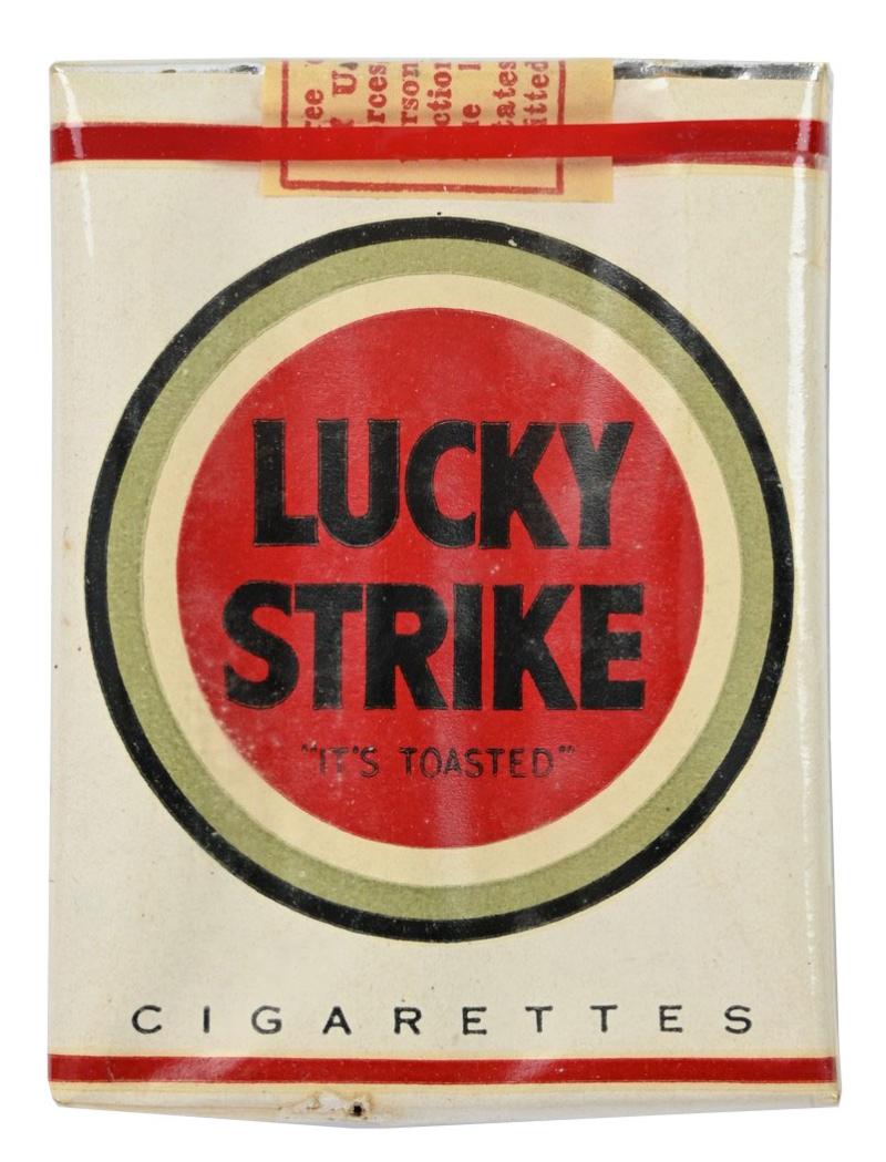 US WW2 Package of Lucky Strike Cigarets