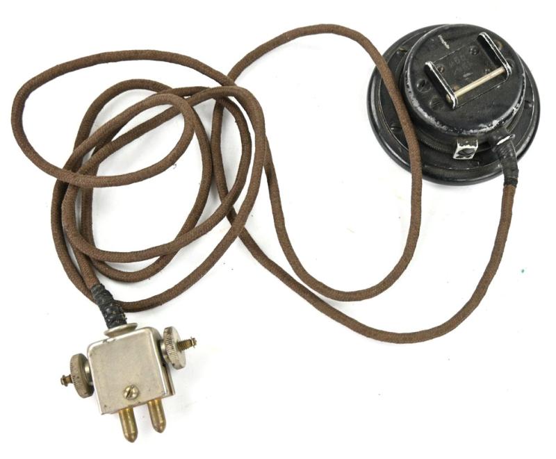 German WH Signal FF33 Field Phone Kopffernhörer