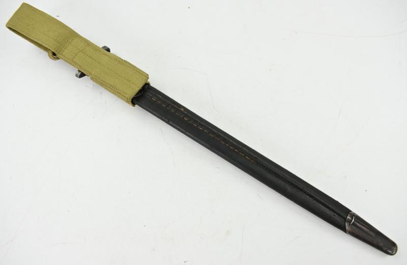 British M-1907 SMLE Bayonet with Frog