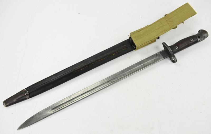 British M-1907 SMLE Bayonet with Frog